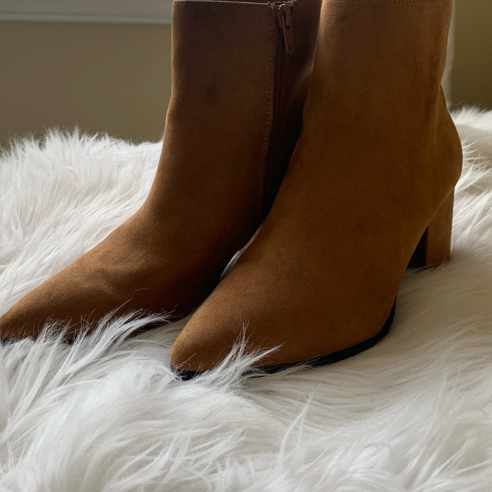 Camel boots vegan nubuck